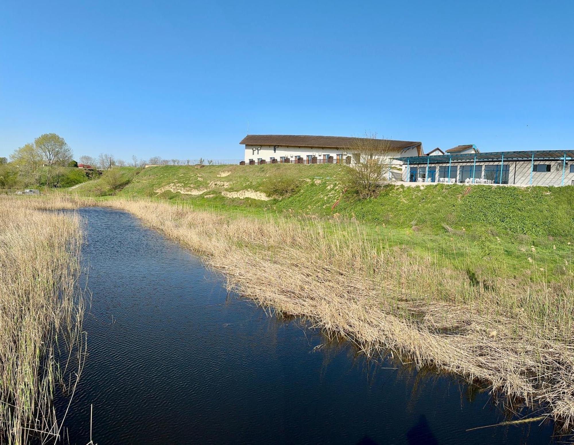 Danube Delta View Hotel Dunavăţu de Jos Екстериор снимка